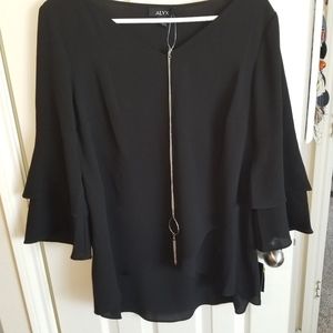 Brand new work top, with detachable necklace